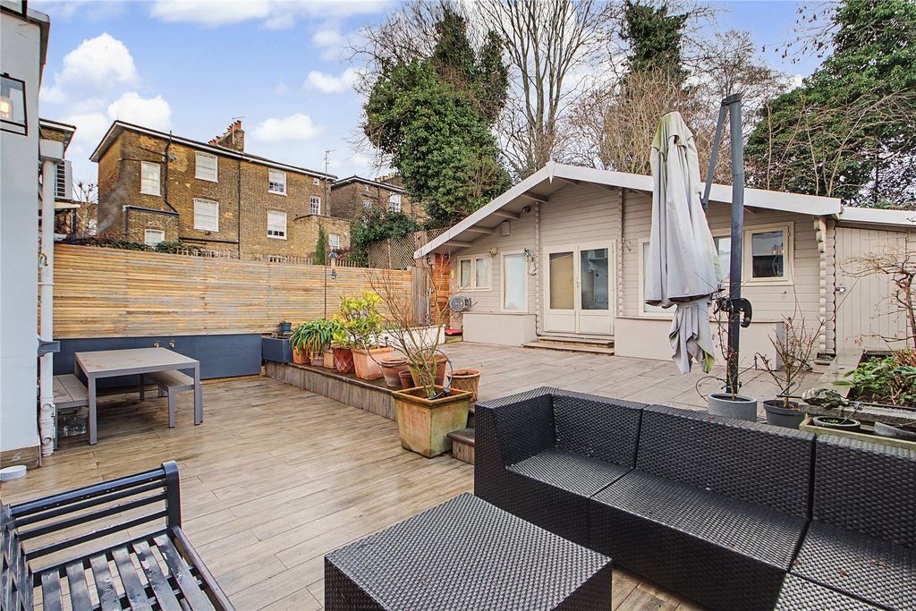 Property photo 3 of 29 Picture No. 53