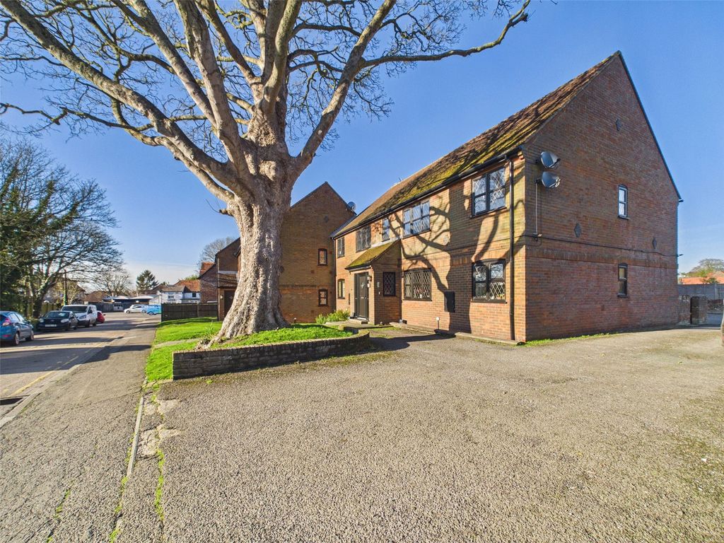 Property photo 1 of 10 Picture No. 11