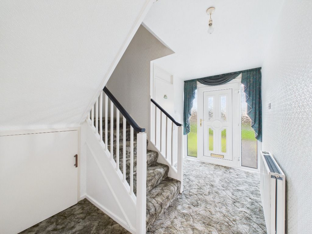 Property photo 2 of 24