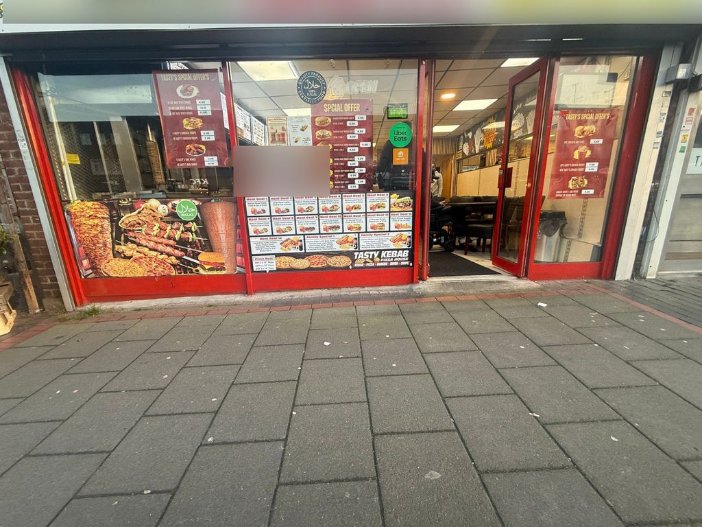 Property photo 1 of 4 Kebab Shop For Sale