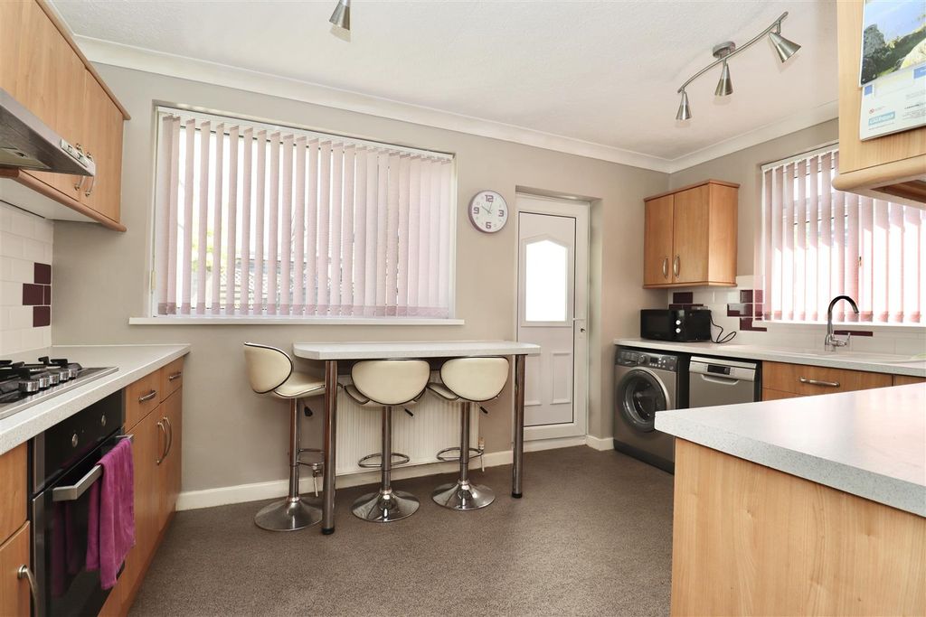 Property photo 3 of 14 Img_3508.Jpg