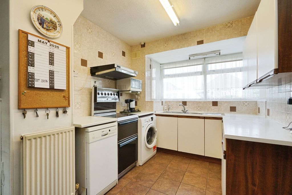Property photo 2 of 15 Photo