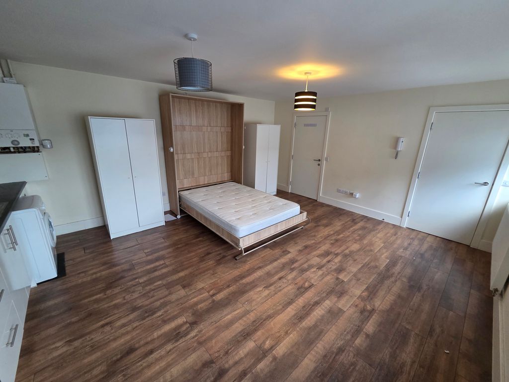 Property photo 3 of 4 Image