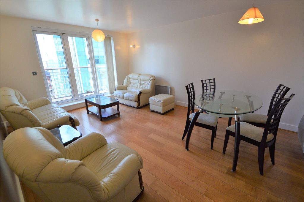 Property photo 2 of 11 Picture No. 01