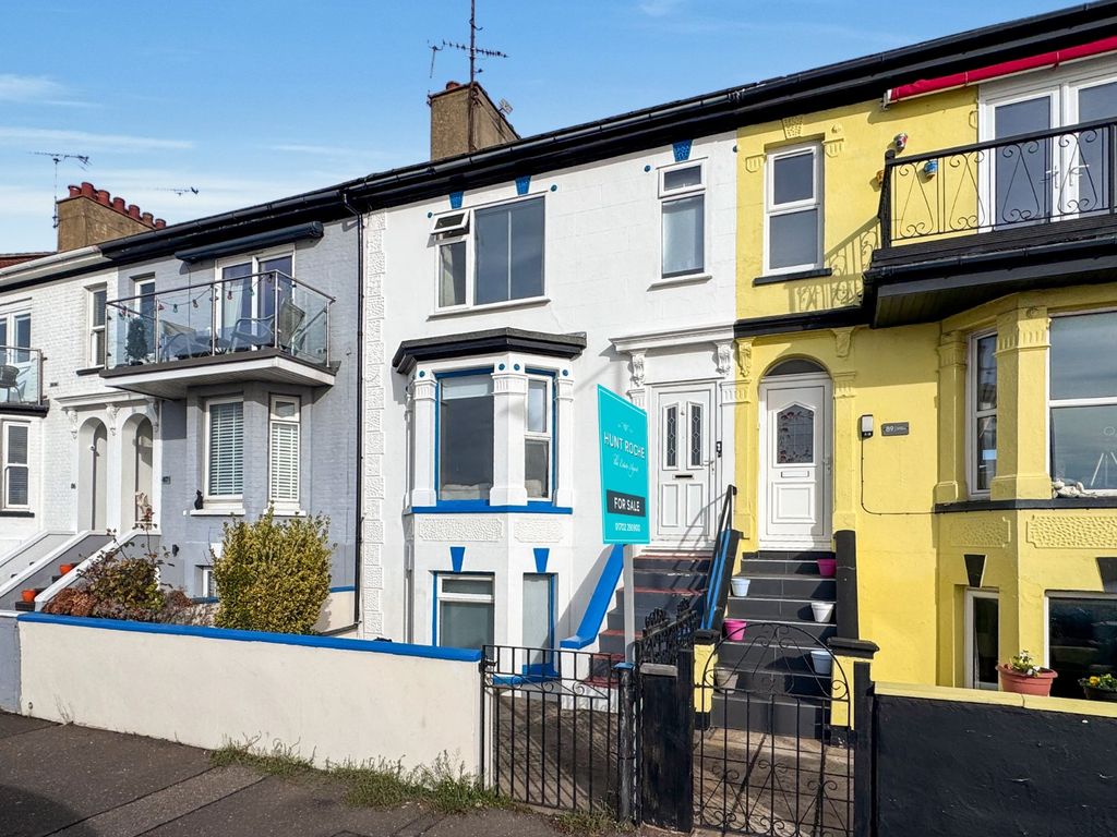 Property photo 1 of 35 Picture No. 36