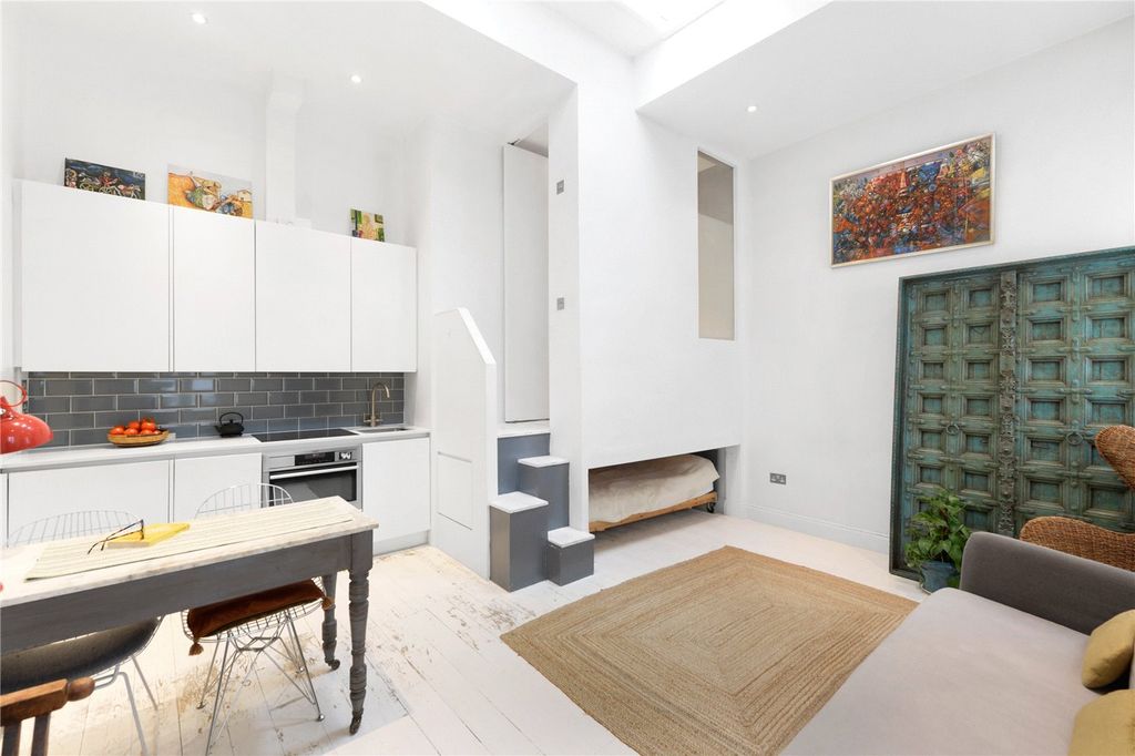 Property photo 3 of 7 Picture No. 07