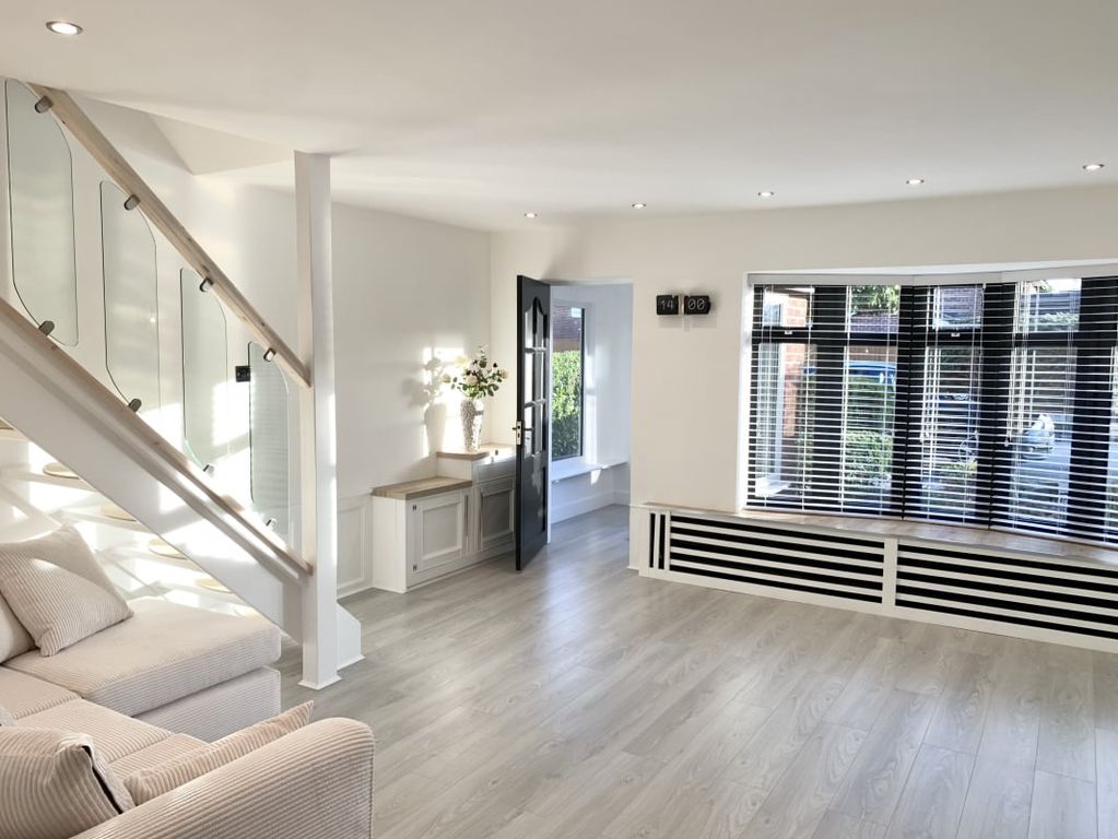 Property photo 3 of 39