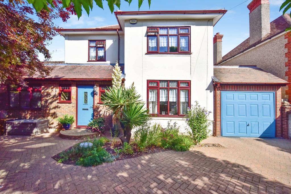 Property photo 1 of 23 Pbox-Img.Jpg