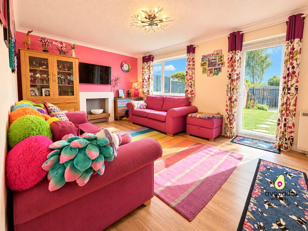 Property photo 2 of 16 5568722