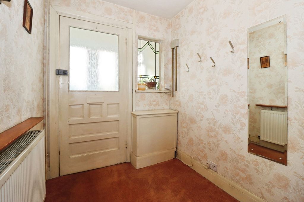 Property photo 2 of 19 Pbox-Img.Jpg