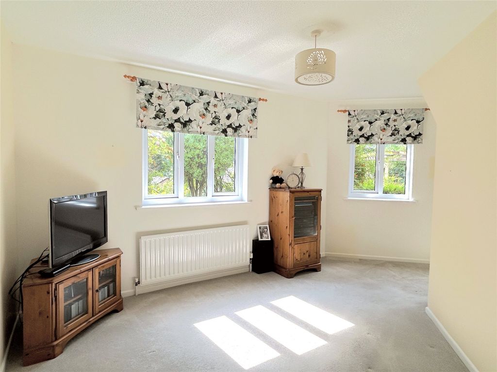 Property photo 2 of 20 Picture No. 45