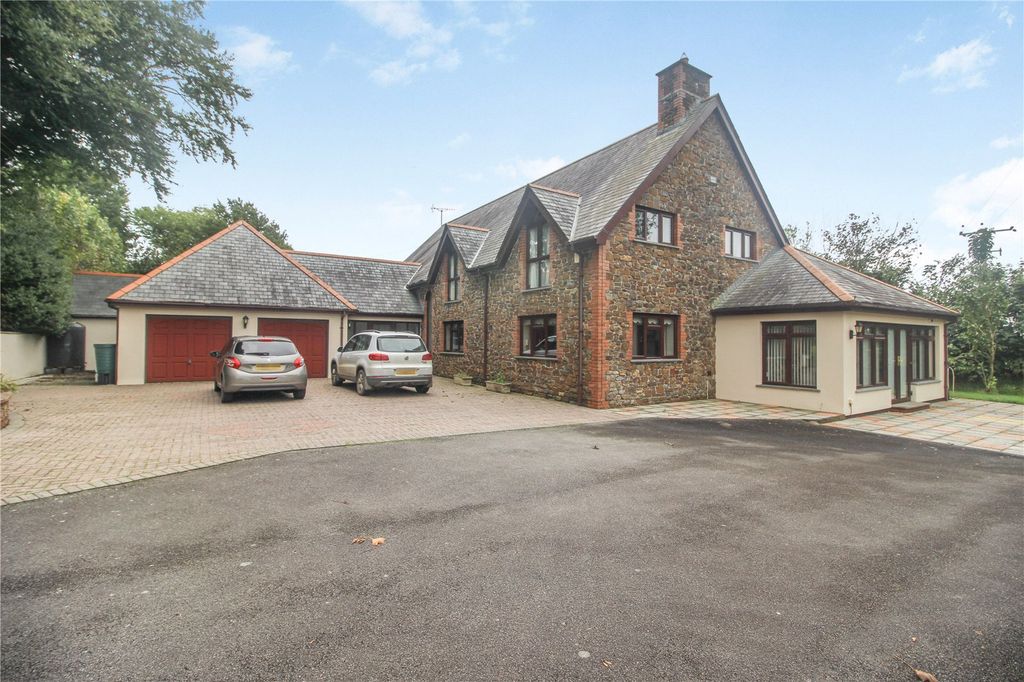 Property photo 1 of 22 Picture No. 27