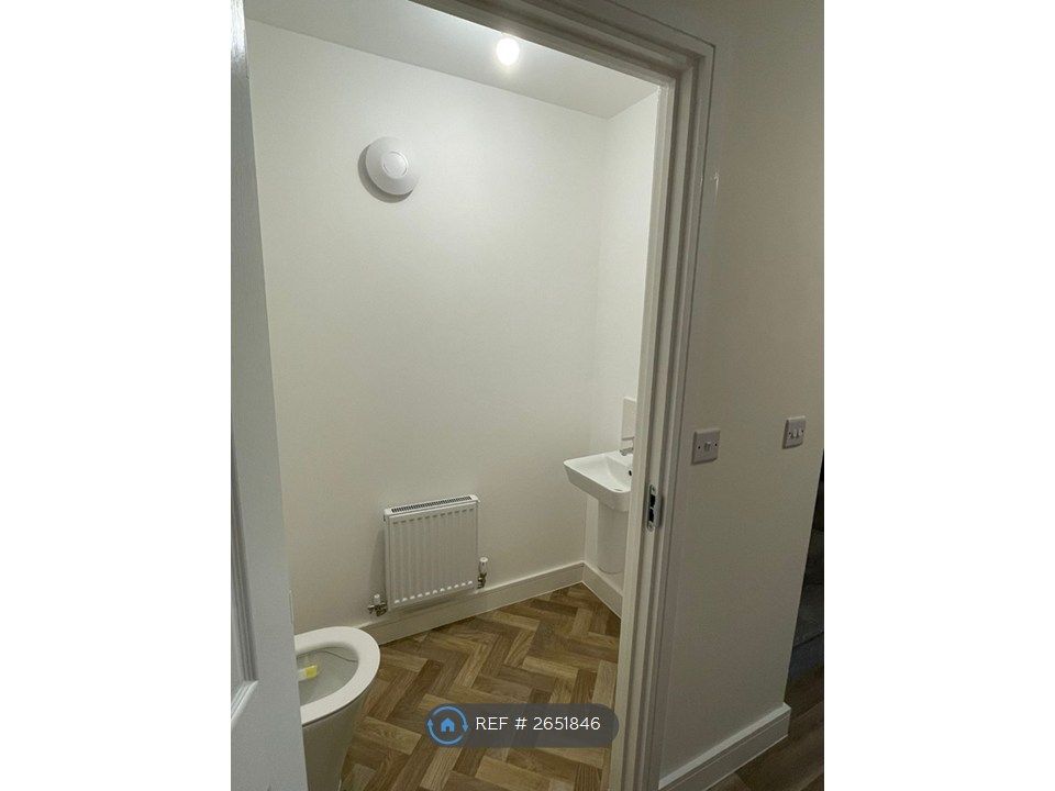 Property photo 2 of 20 Wc