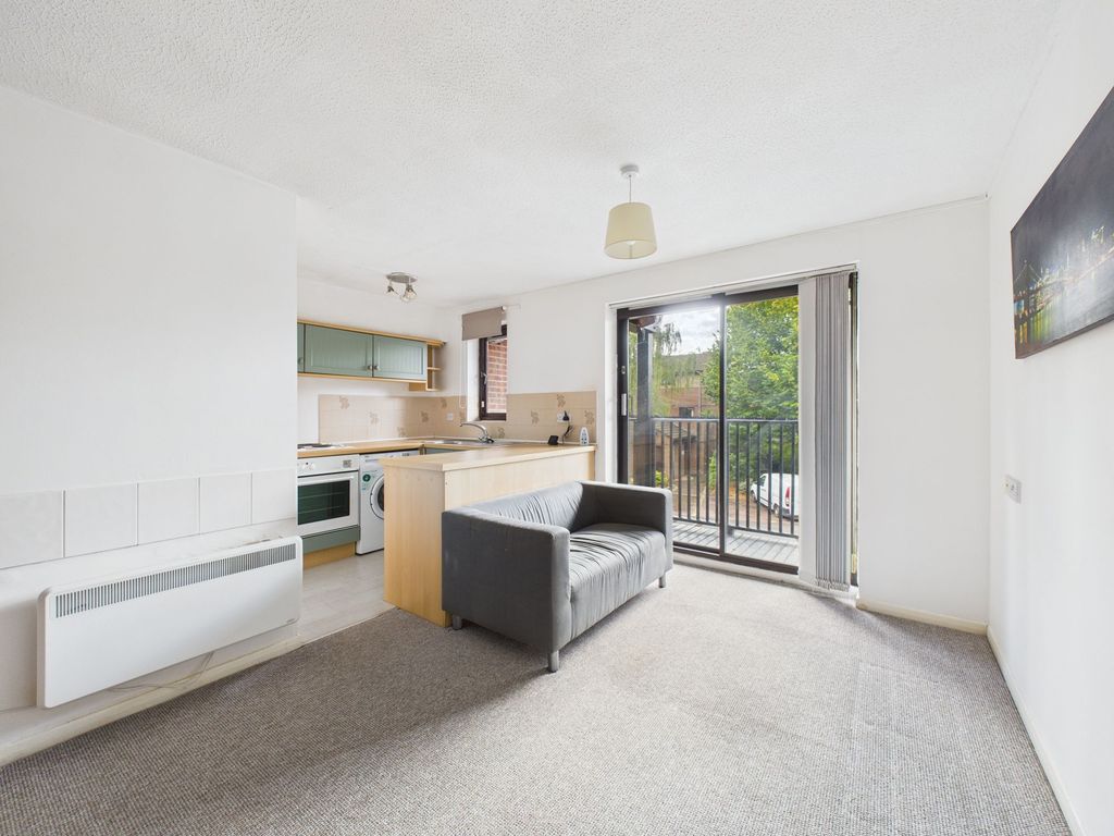 Property photo 2 of 13 Open Plan Living