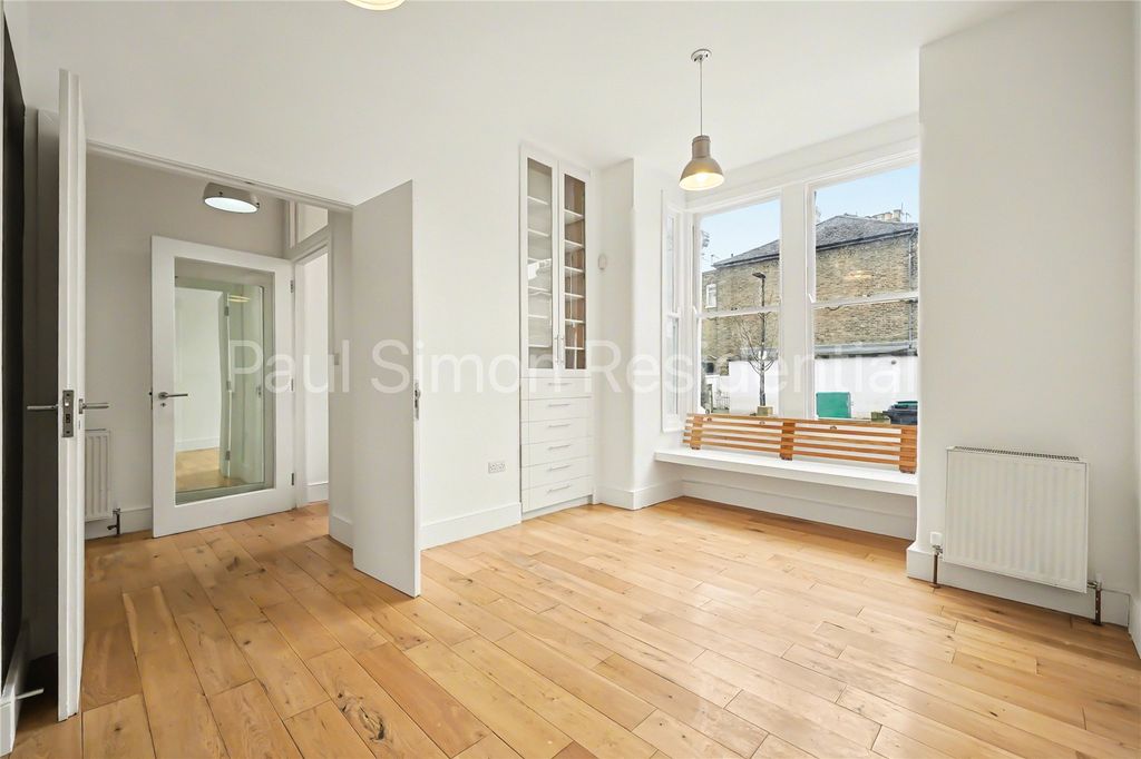 Property photo 3 of 24 Picture No. 25