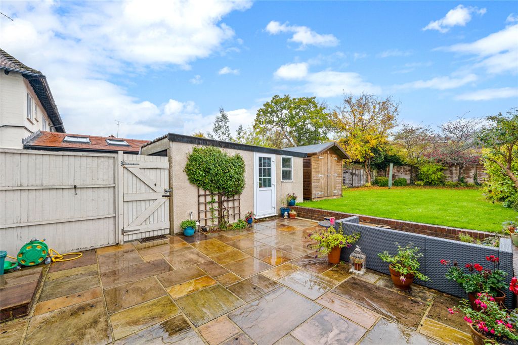 Property photo 2 of 13 Picture No. 10