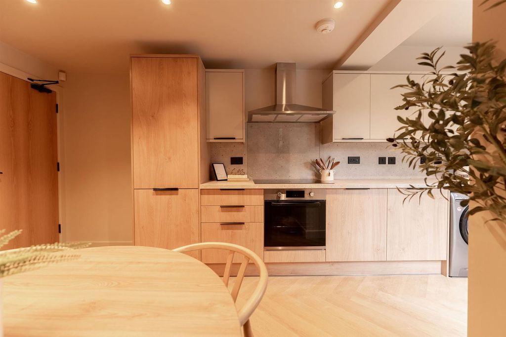 Property photo 2 of 16 Kitchen