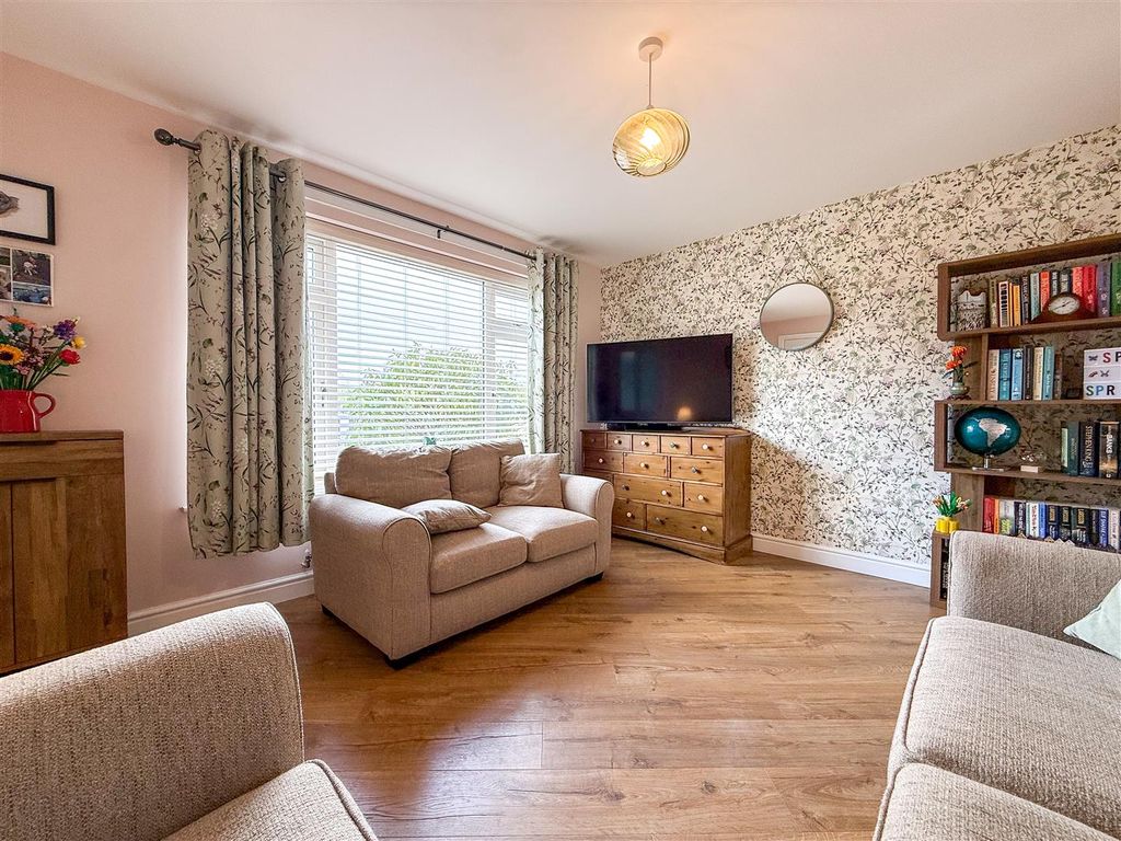 Property photo 3 of 35 20260428_124219268_Ios.Jpg