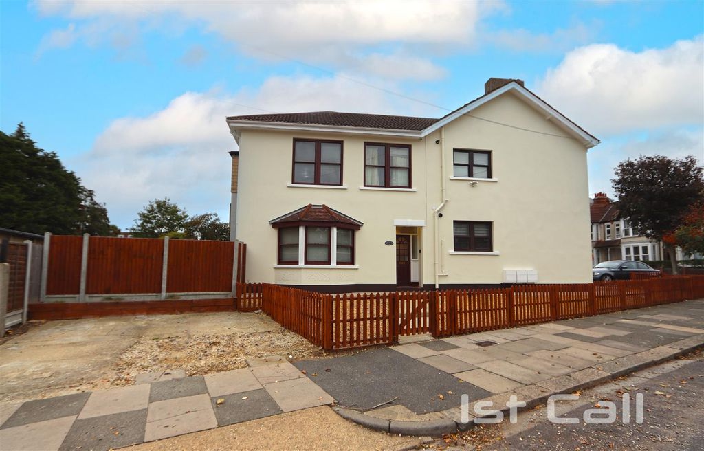 Property photo 2 of 11 Main2.Jpg