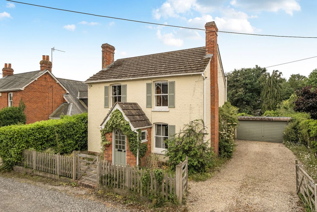 Property photo 1 of 26 1465700-1-6A18400...