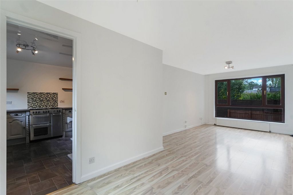 Property photo 2 of 21 Picture No. 07