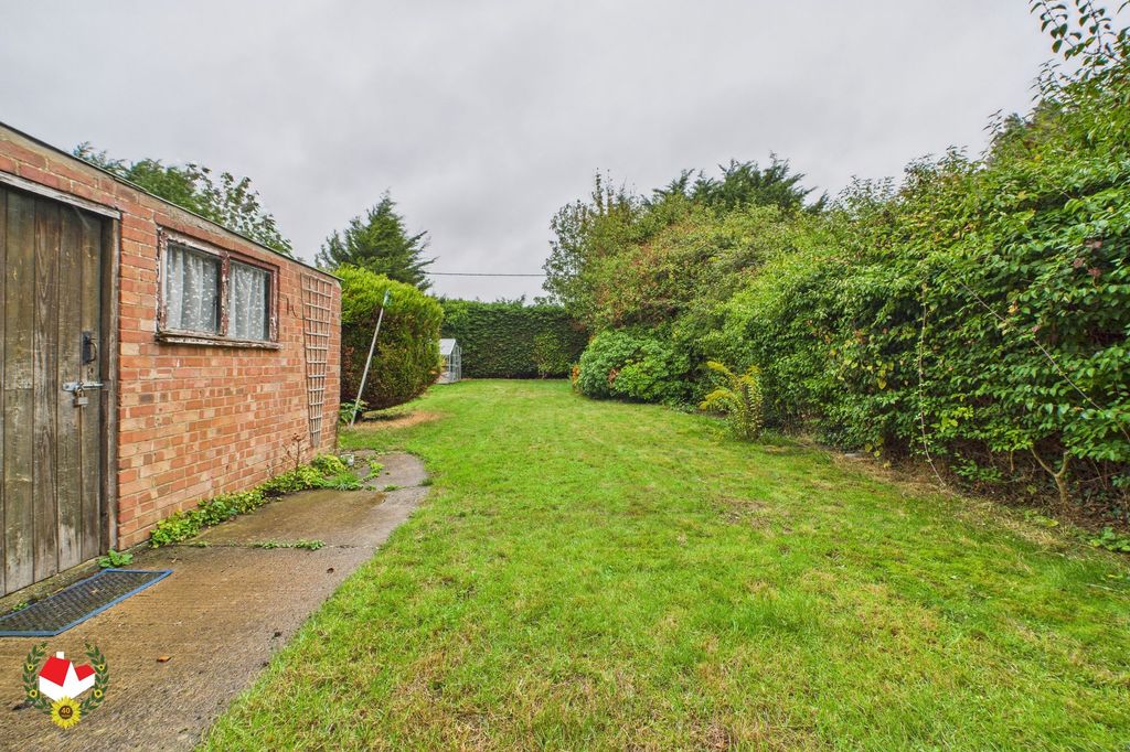 Property photo 2 of 14