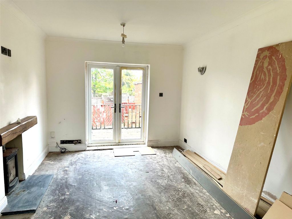 Property photo 2 of 12 Picture No. 07