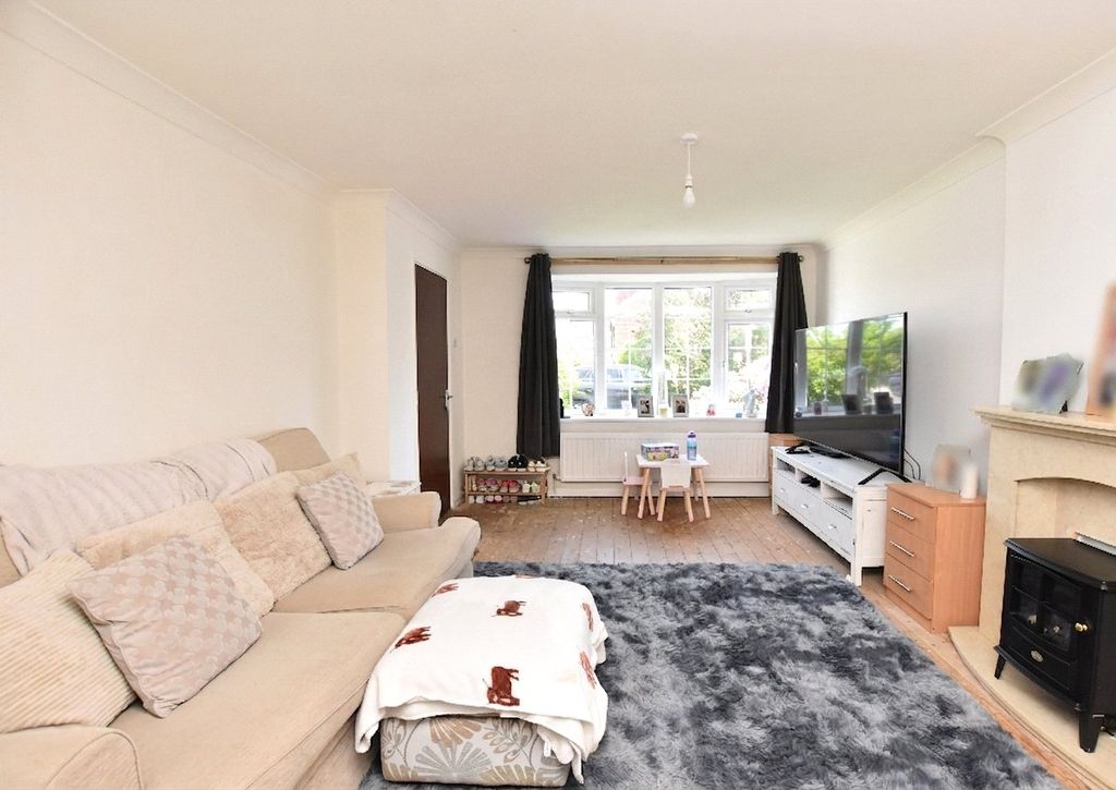 Property photo 2 of 13 Picture No. 05