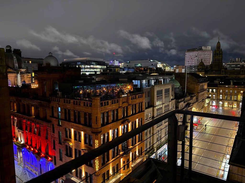 Property photo 1 of 28 Picture No. 23