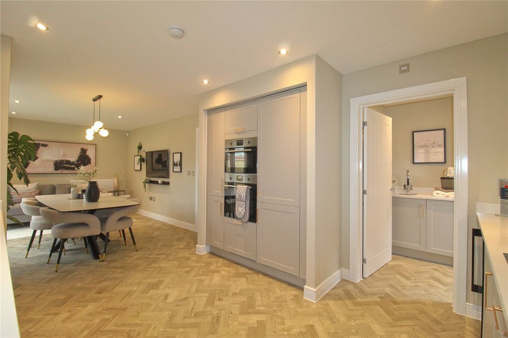 Property photo 3 of 25 Picture No. 45