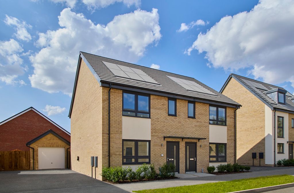 Property photo 1 of 18 External