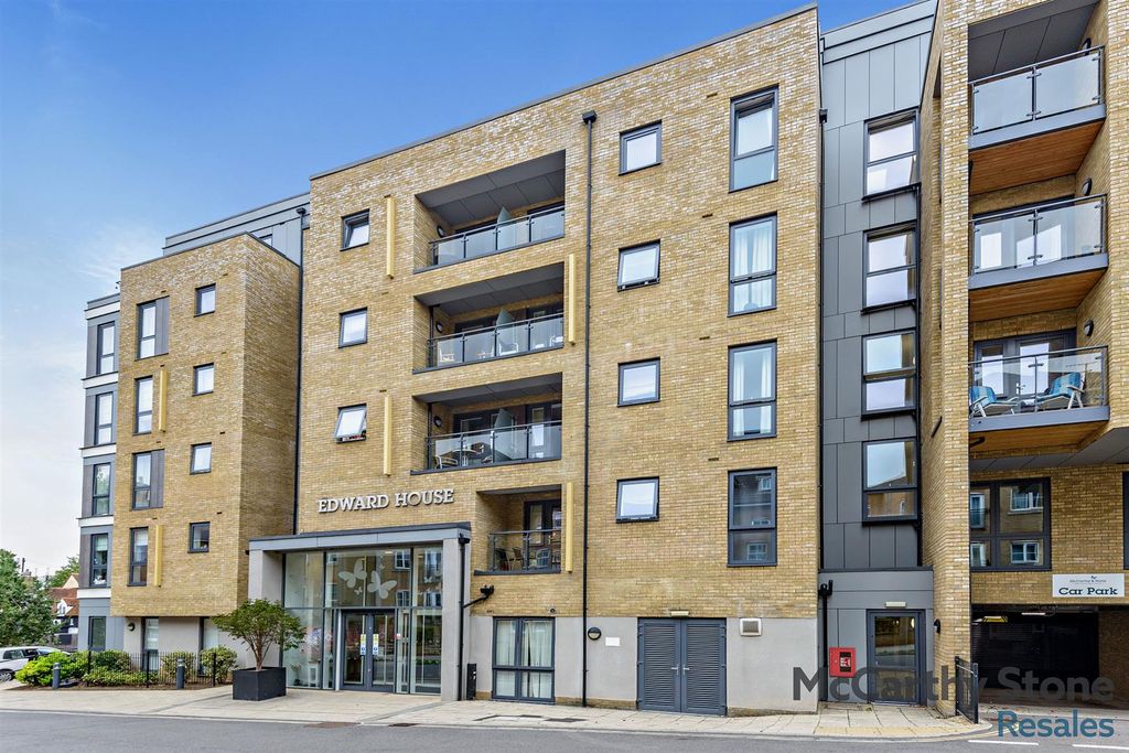 Additional image 20 of 2 bed flat for saleEdward House, Peggs Lane, Gascoyne Way, Hertford SG13
