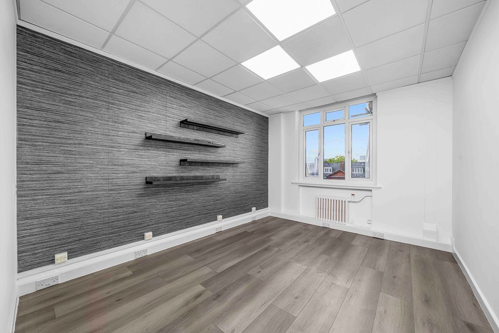 Property photo 2 of 10 Picture 2