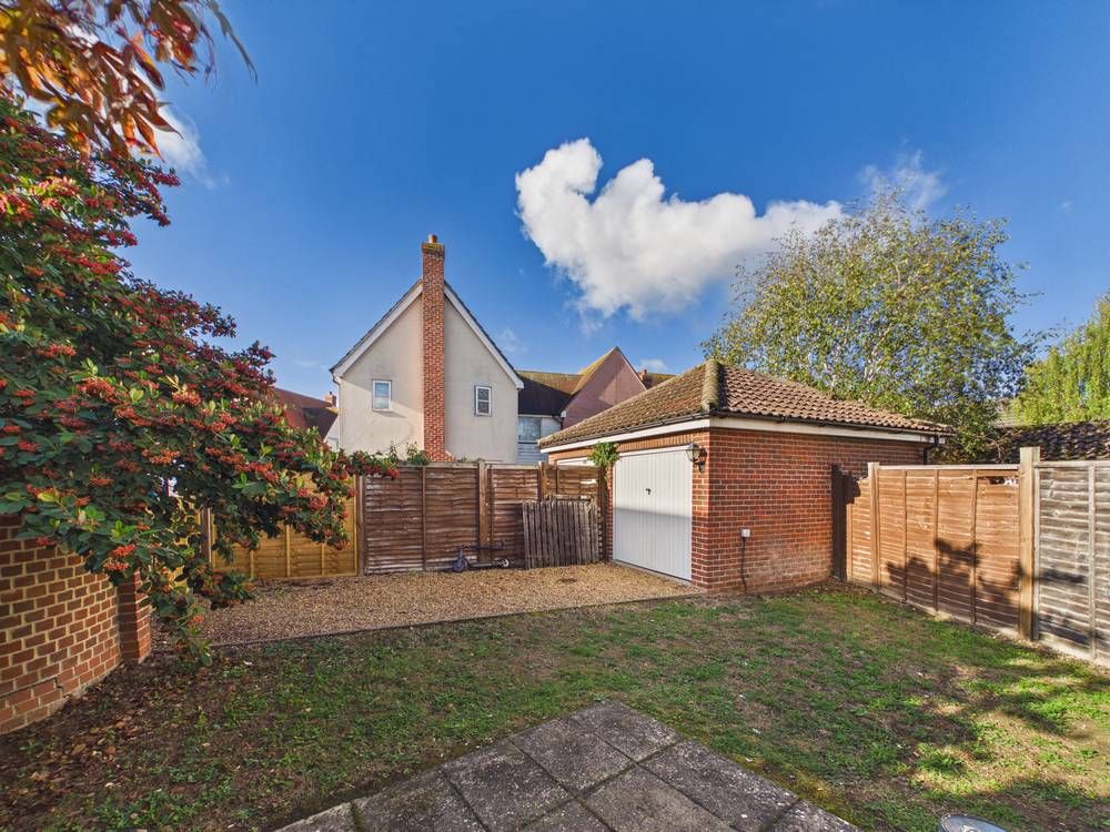 Property photo 2 of 13 Giraffe360-Still012