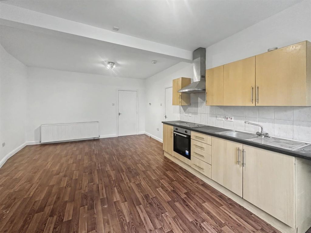 Property photo 2 of 12 009 Kitchen.Jpeg