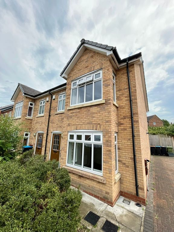 Property photo 2 of 29