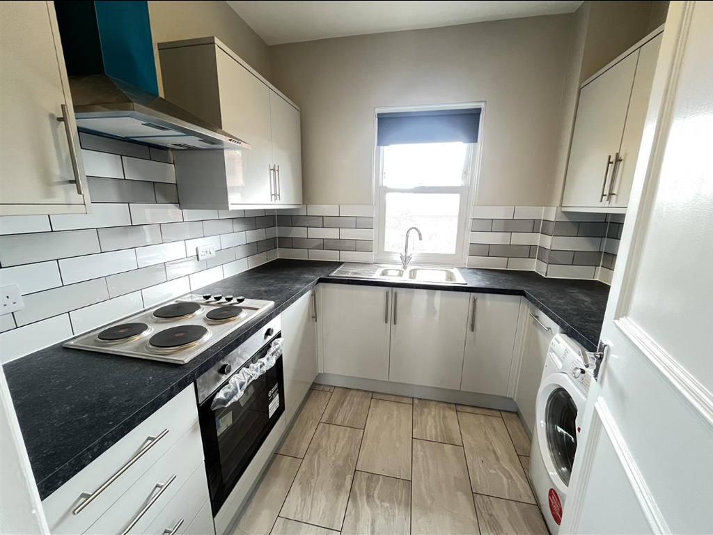 Property photo 3 of 7 Picture No. 04