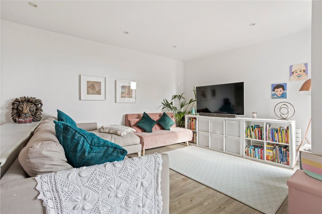 Property photo 1 of 12 Picture No. 01