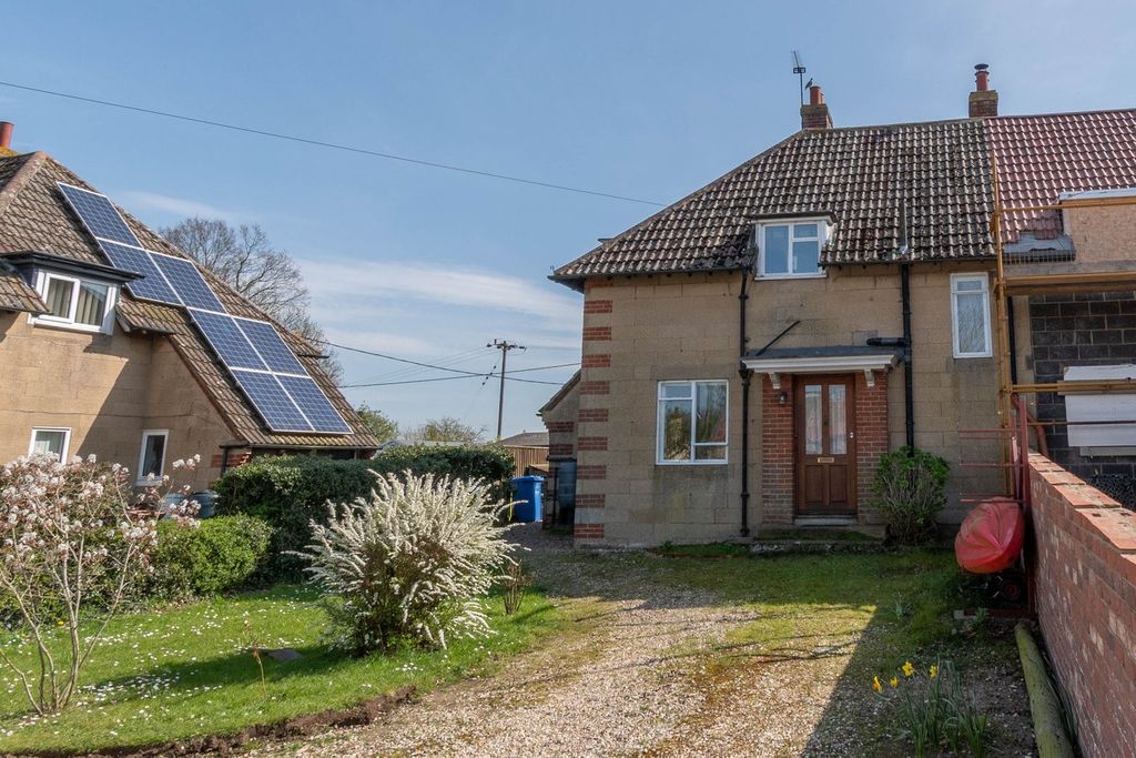 Property photo 1 of 21