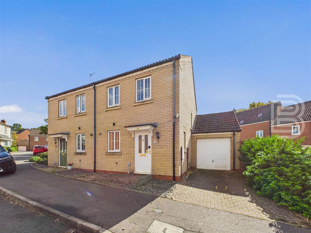 Property photo 1 of 15 Front.Jpg