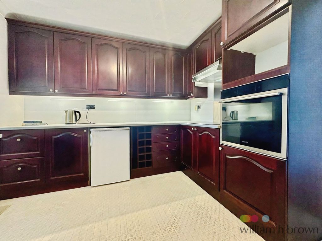 Property photo 2 of 29 Image