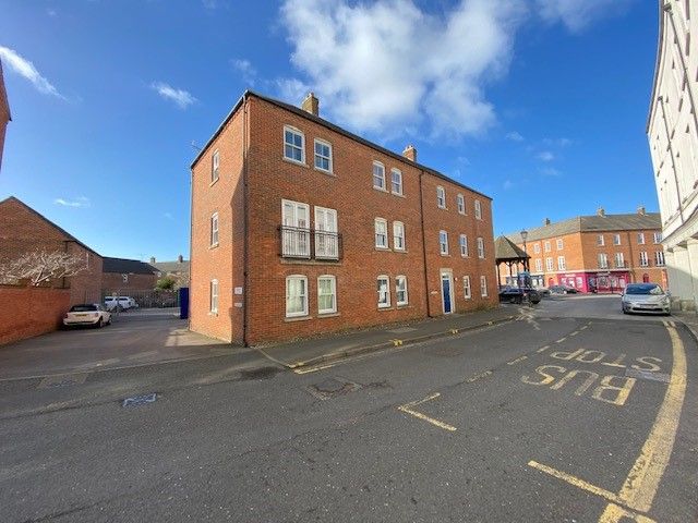 Property photo 1 of 8