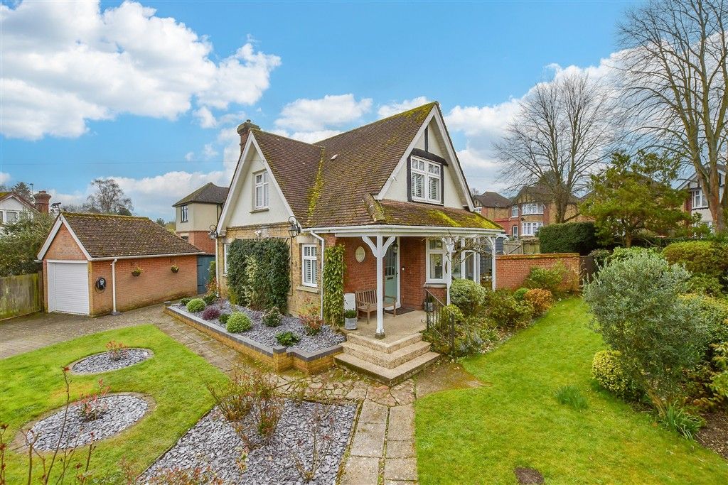 Property photo 1 of 22 External (Web)