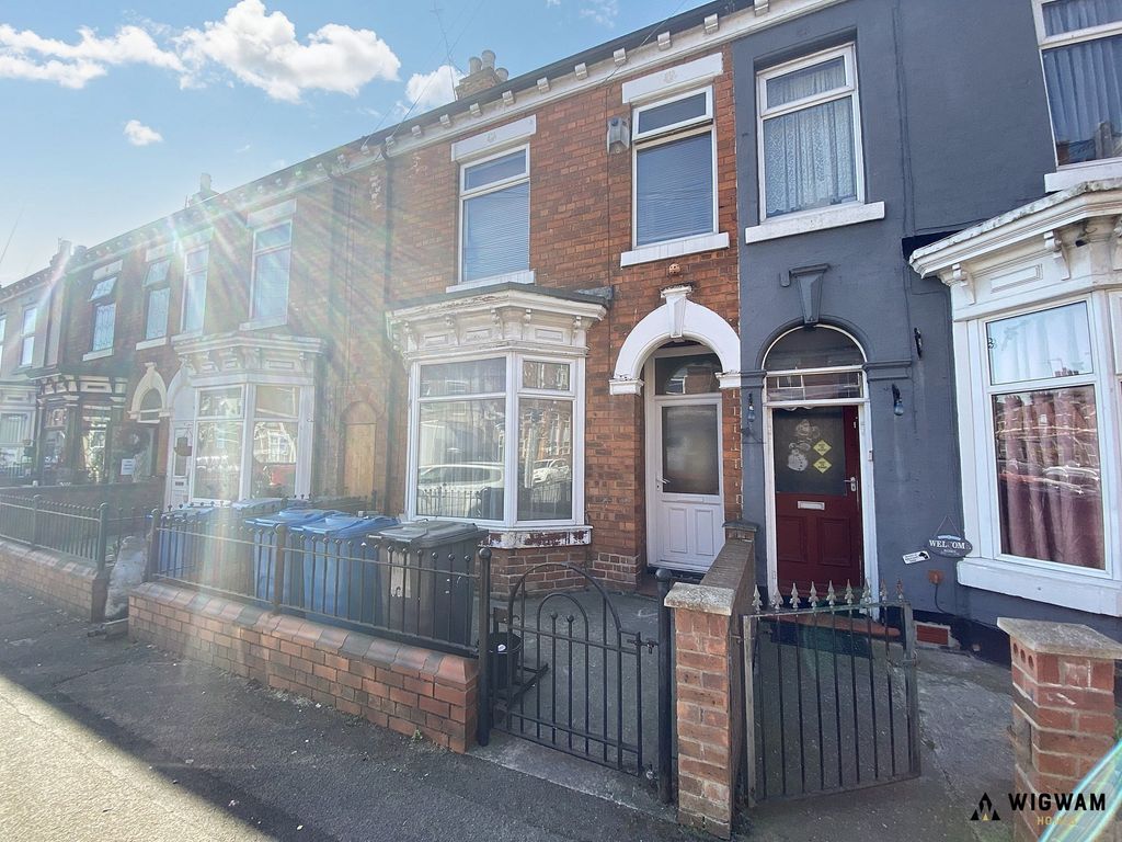 Property photo 1 of 12