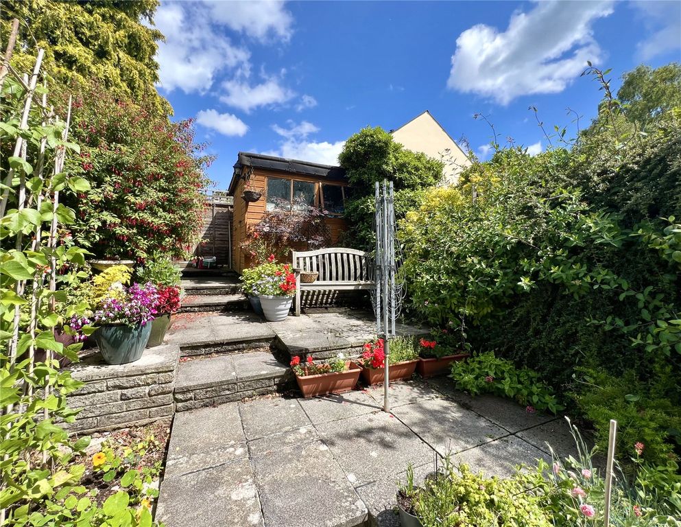 Property photo 3 of 15 Picture No. 10