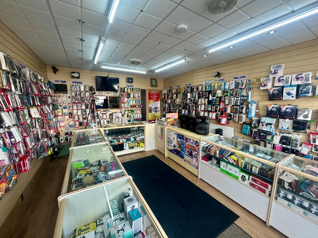 Property photo 2 of 12