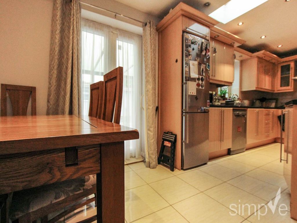 Property photo 3 of 9 Img_8064