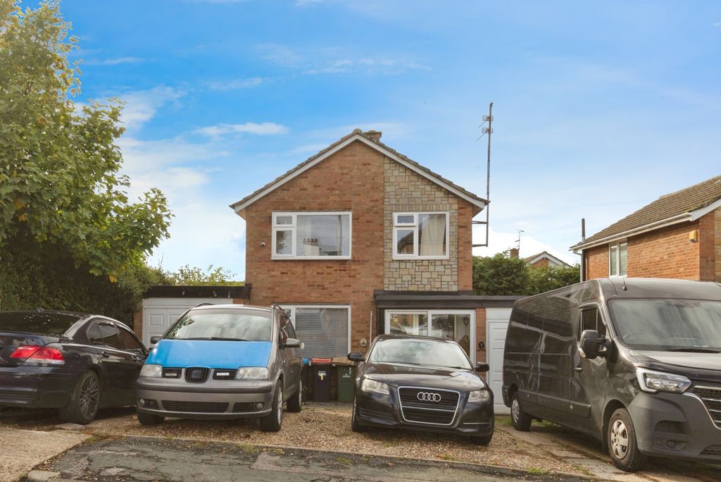 Property photo 1 of 17 Photo