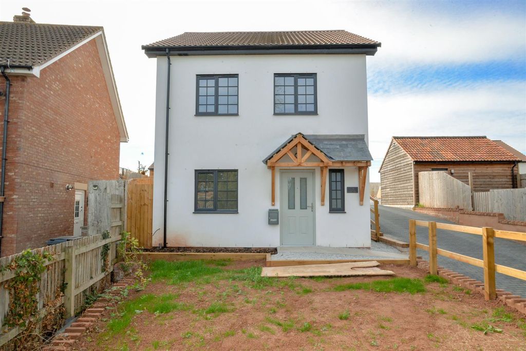 Property photo 1 of 21 External 1.Jpg