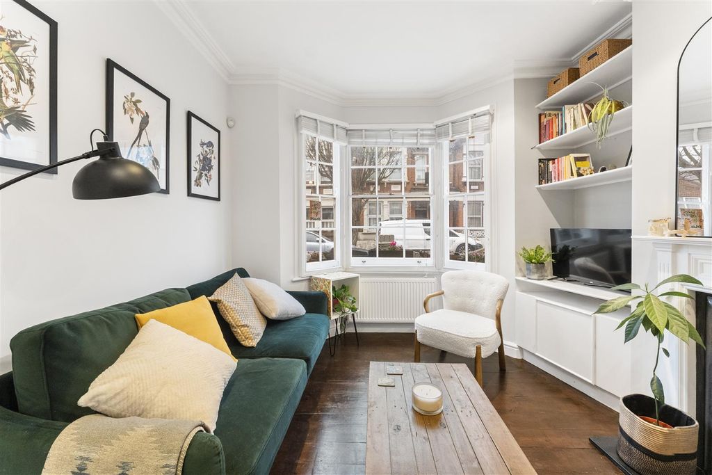 Property photo 3 of 31 3.Jpg